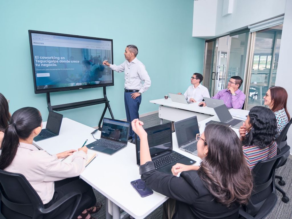 Formation IA entreprise : guide complet pour former vos équipes en 2026