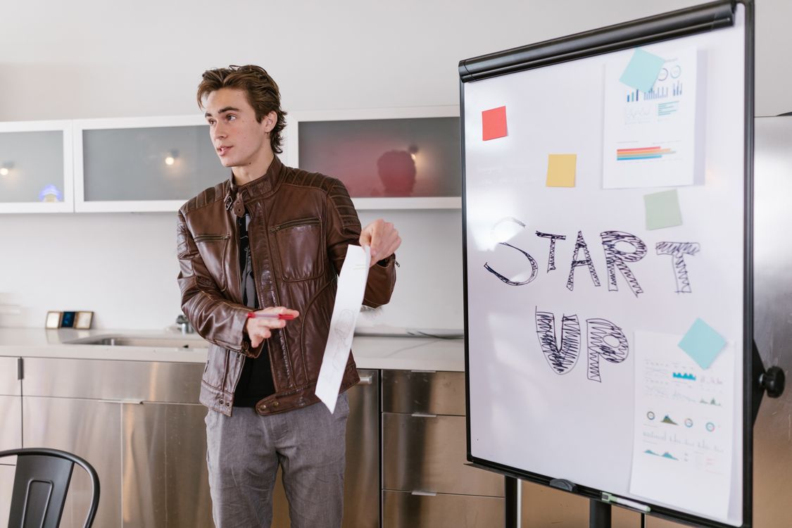 Niveaux de maturité IA en entreprise : expérimentation, adoption, industrialisation